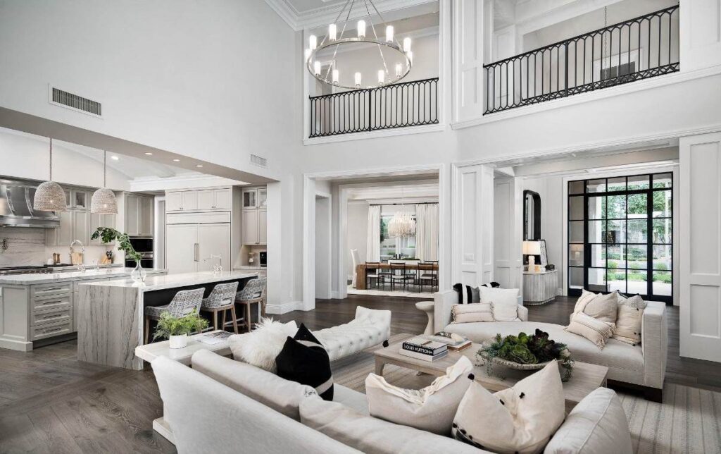 New Modern Mediterranean Home in Scottsdale Sells for $3,995,000