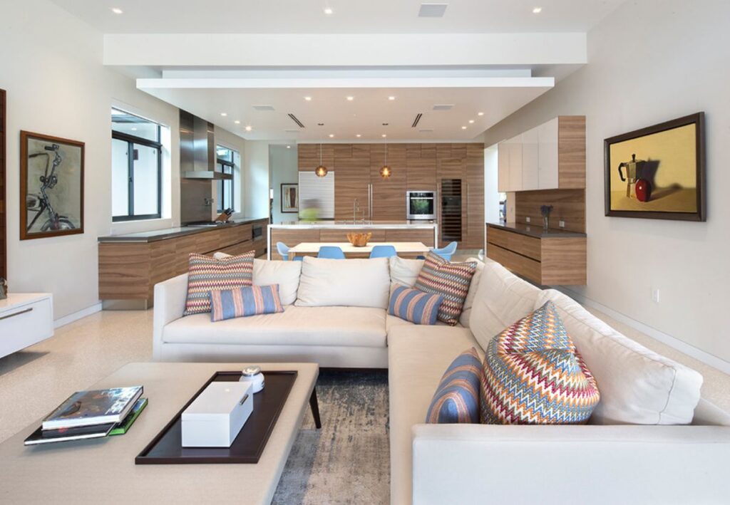 Pinecrest Contemporary Home in Florida by SDH Studio