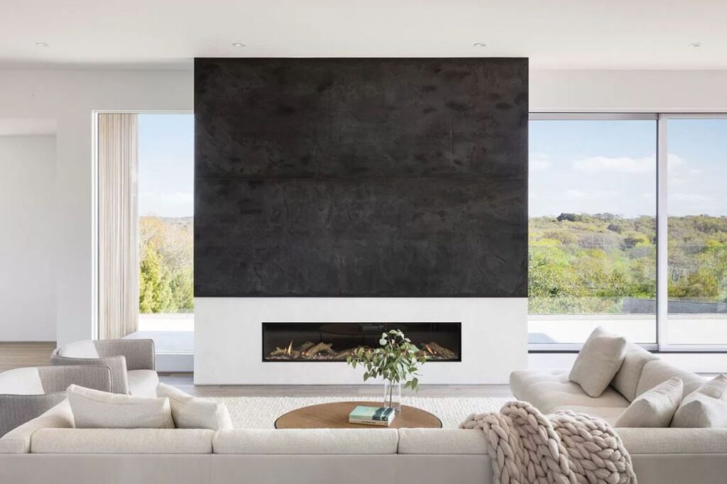 The House in New York is a luxurious new modern designed by renowned West Chin Architects provides every amenity for luxurious living now available for sale. This home located at 31 Startop Dr, Montauk, New York; offering 4 bedrooms and 7 bathrooms with over 5,000 square feet of living spaces.