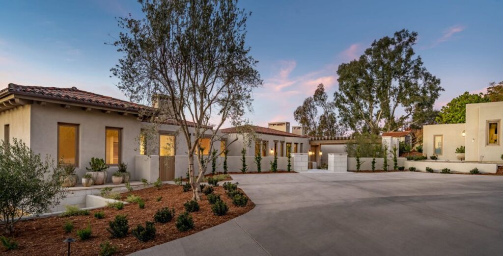 The Rancho Santa Fe Home is a luxurious 2020 modern architecture maximize the exceptional west-facing views now available for sale. This home located at 5870 San Elijo Ave, Rancho Santa Fe, California; offering 6 bedrooms and 9 bathrooms with over 8,500 square feet of living spaces.