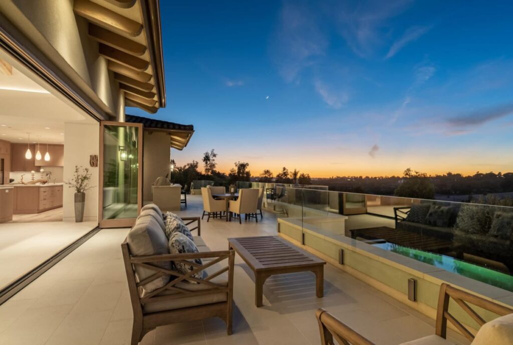 The Rancho Santa Fe Home is a luxurious 2020 modern architecture maximize the exceptional west-facing views now available for sale. This home located at 5870 San Elijo Ave, Rancho Santa Fe, California; offering 6 bedrooms and 9 bathrooms with over 8,500 square feet of living spaces.