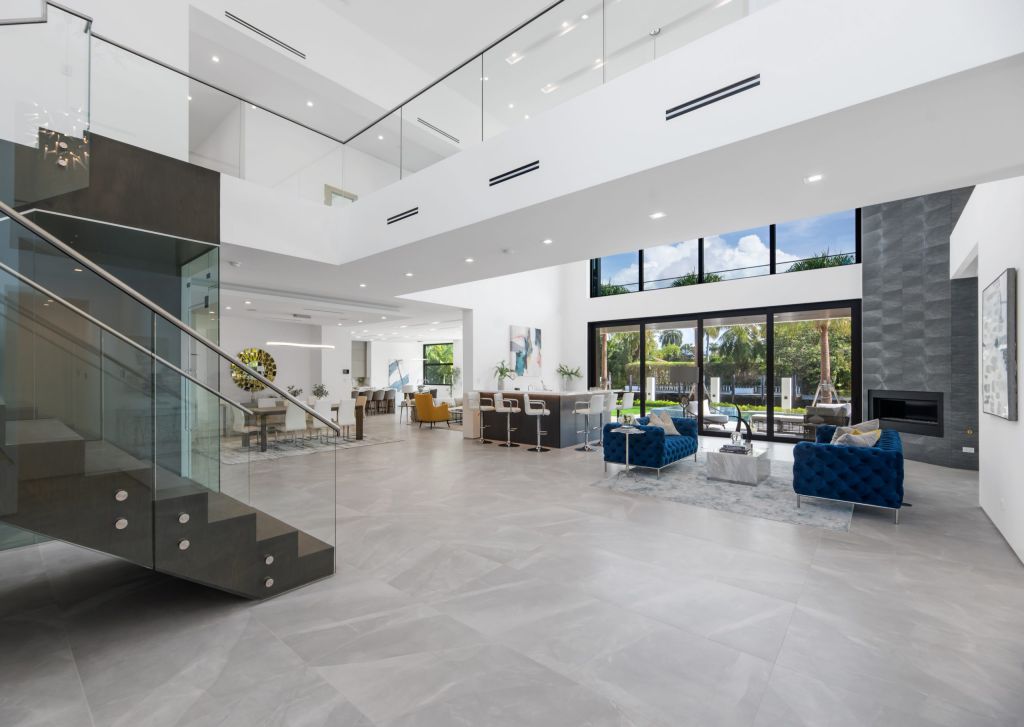 The Fort Lauderdale House is a luxurious property has amazing pool and waterfront views of stunning simplicity and sophistication now available for sale. This home located at 188 Nurmi Dr, Fort Lauderdale, Florida; offering 6 bedrooms and 7 bathrooms with over 7,500 square feet of living spaces.