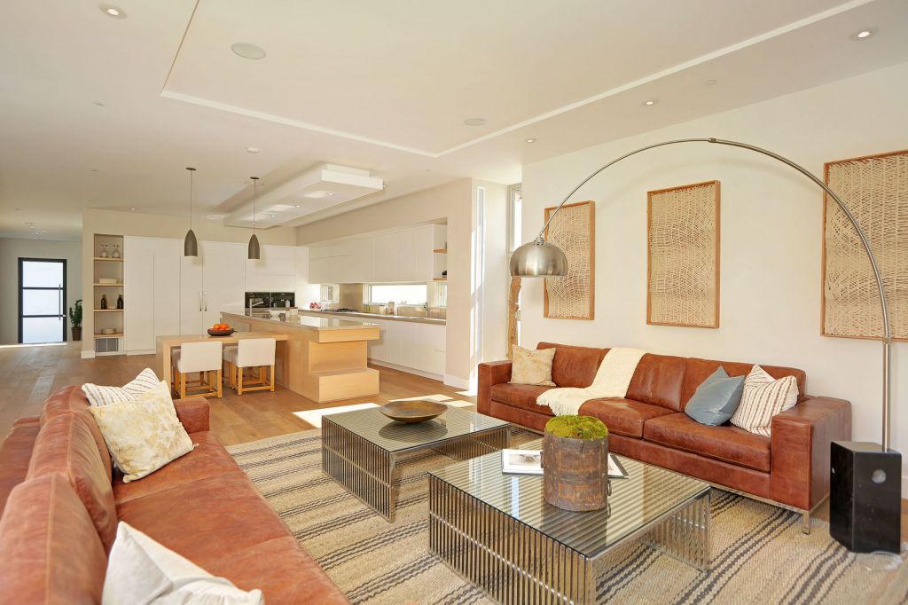 The Contemporary Home in Pacific Palisades is a luxurious residence with panoramic ocean views now available for sale. This home located at 14635 Whitfield Ave, Pacific Palisades, California; offering 6 bedrooms and 8 bathrooms with over 6,500 square feet of living spaces.