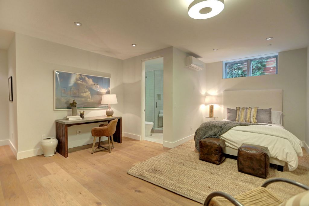 The Contemporary Home in Pacific Palisades is a luxurious residence with panoramic ocean views now available for sale. This home located at 14635 Whitfield Ave, Pacific Palisades, California; offering 6 bedrooms and 8 bathrooms with over 6,500 square feet of living spaces.
