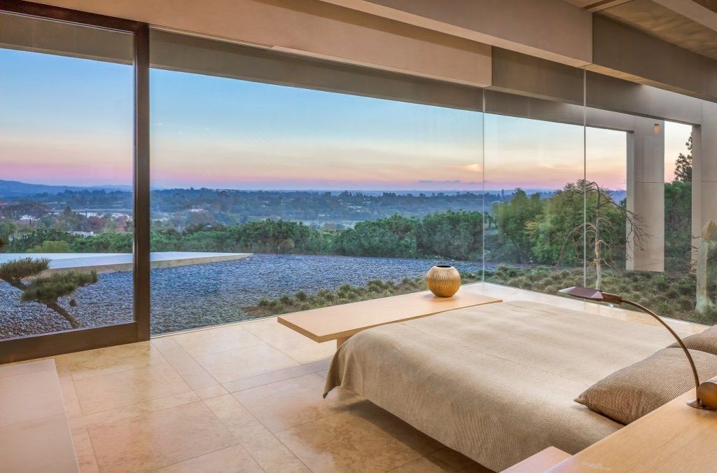 The Rancho Santa Fe Home is a an ionic property with 360 degree panorama and environment now available for sale. This home located at 18128 Via Roswitha, Rancho Santa Fe, California; offering 5 bedrooms and 5 bathrooms with over 10,000 square feet of living spaces.