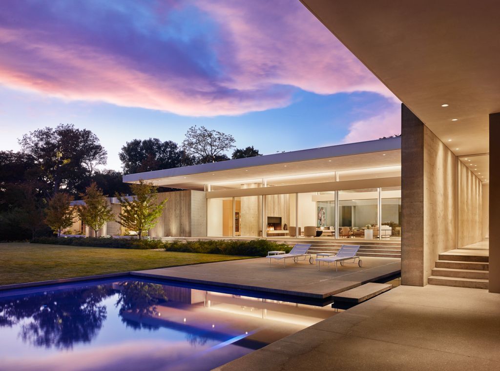 Elegant Preston Hollow Home in Dallas Texas by Specht Architects 8 1