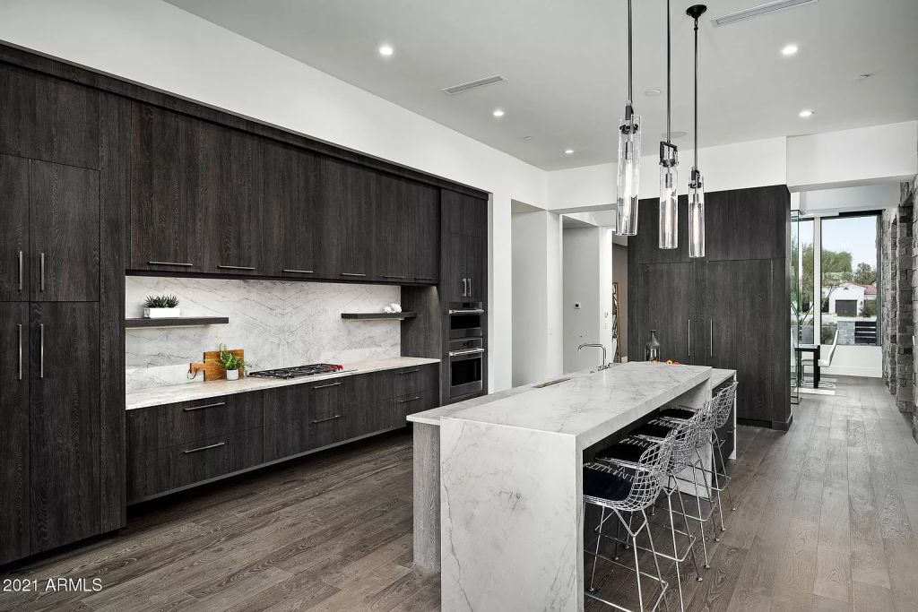The Home in Paradise Valley in one of the most desirable areas with incredible views of Camelback Mountain now available for sale. This home located at 7019 N 69th Pl, Paradise Valley, Arizona; offering 4 bedrooms and 5 bathrooms with over 6,500 square feet of living spaces.