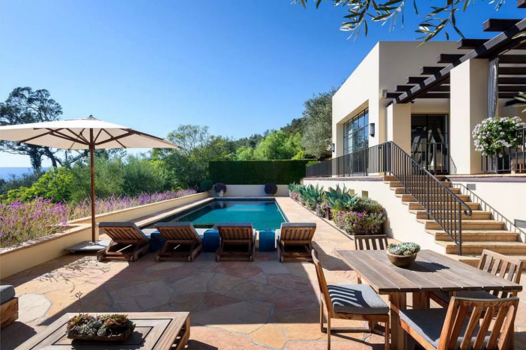 Santa Barbara Home Showcasing Enchanting Ocean for Sale 22000000 11