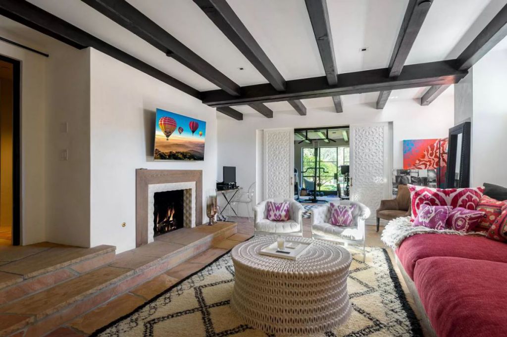 Santa Barbara Home Showcasing Enchanting Ocean for Sale 22000000 9