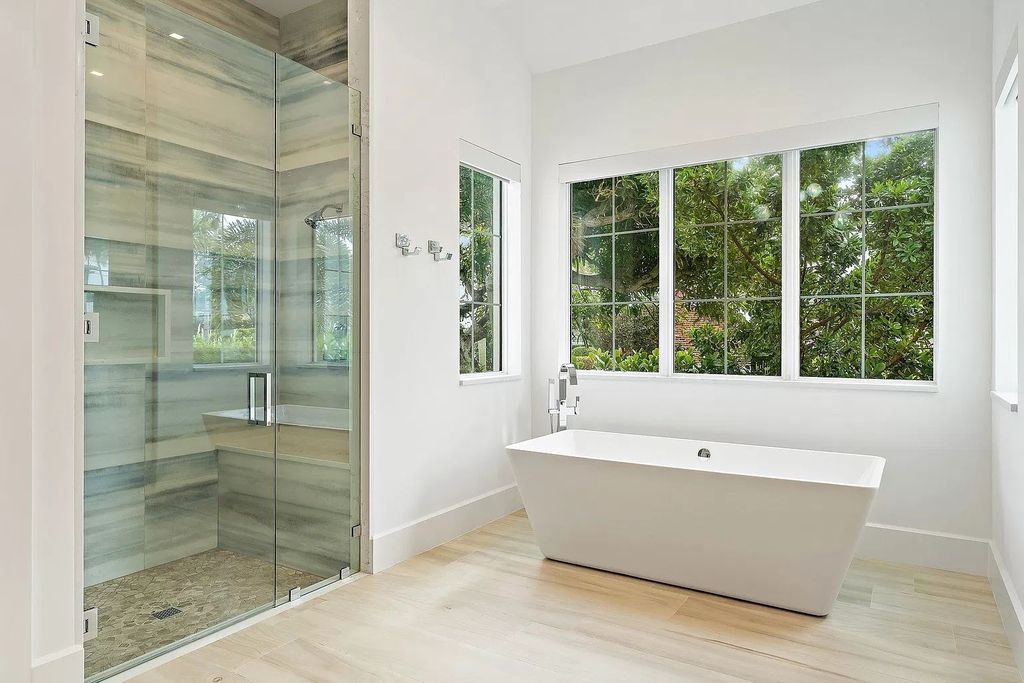 The British West Indies Home is a luxurious estate in Hidden Key offers the finest in family living with deep water access now available for sale. This home located at 11730 Lake Shore Pl, North Palm Beach, Florida; offering 4 bedrooms and 6 bathrooms with over 4,500 square feet of living spaces.