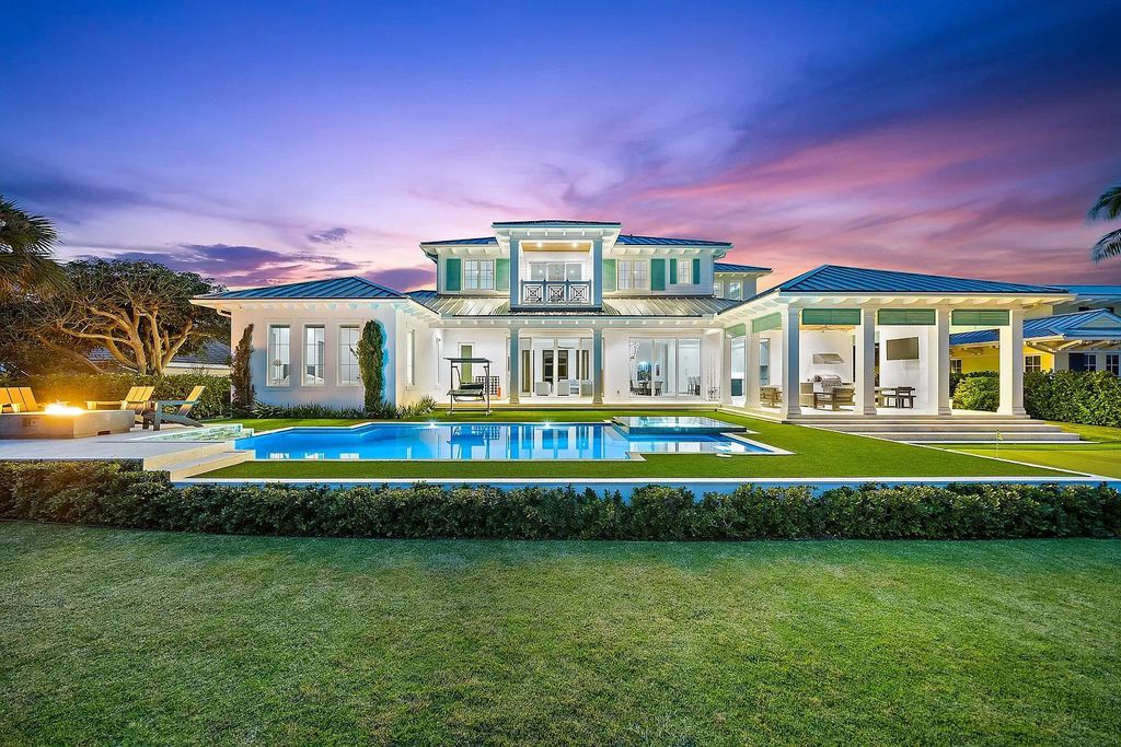 The British West Indies Home is a luxurious estate in Hidden Key offers the finest in family living with deep water access now available for sale. This home located at 11730 Lake Shore Pl, North Palm Beach, Florida; offering 4 bedrooms and 6 bathrooms with over 4,500 square feet of living spaces.