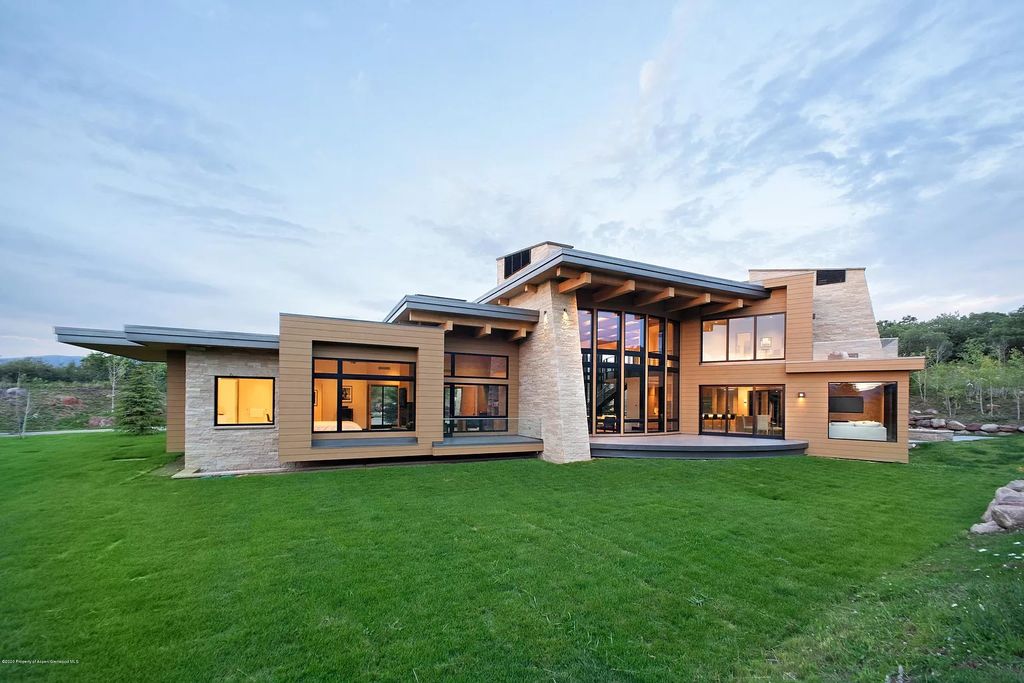 Thoughtfully designed and crafted Aspen Home for Sale at 19995000 1 compressed