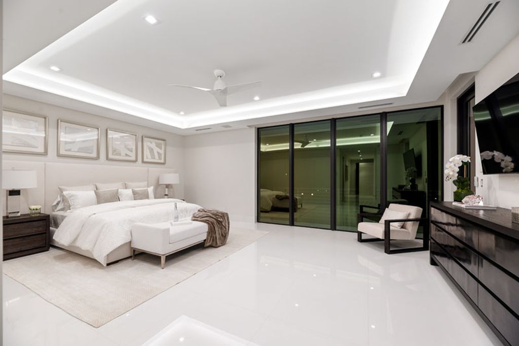 The Modern Home in Fort Lauderdale is a newly completed residence features the expansive covered area and intracoastal views now available for sale. This home located at 2519 Lucille Dr, Fort Lauderdale, Florida; offering 6 bedrooms and 8 bathrooms with over 6,900 square feet of living spaces. 