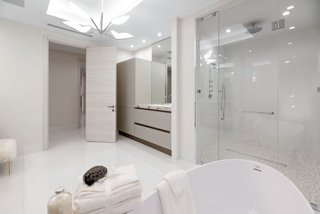 The Modern Home in Fort Lauderdale is a newly completed residence features the expansive covered area and intracoastal views now available for sale. This home located at 2519 Lucille Dr, Fort Lauderdale, Florida; offering 6 bedrooms and 8 bathrooms with over 6,900 square feet of living spaces. 