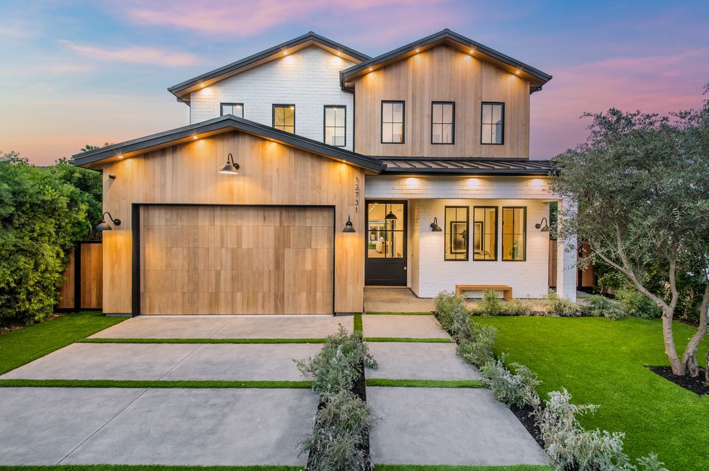 The Modern Farmhouse is a truly marvelous home in a coveted enclave of Studio City with manicured landscaping now available for sale. This home located at 12731 Bloomfield St, Studio City, California; offering 5 bedrooms and 7 bathrooms with over 4,200 square feet of living spaces.