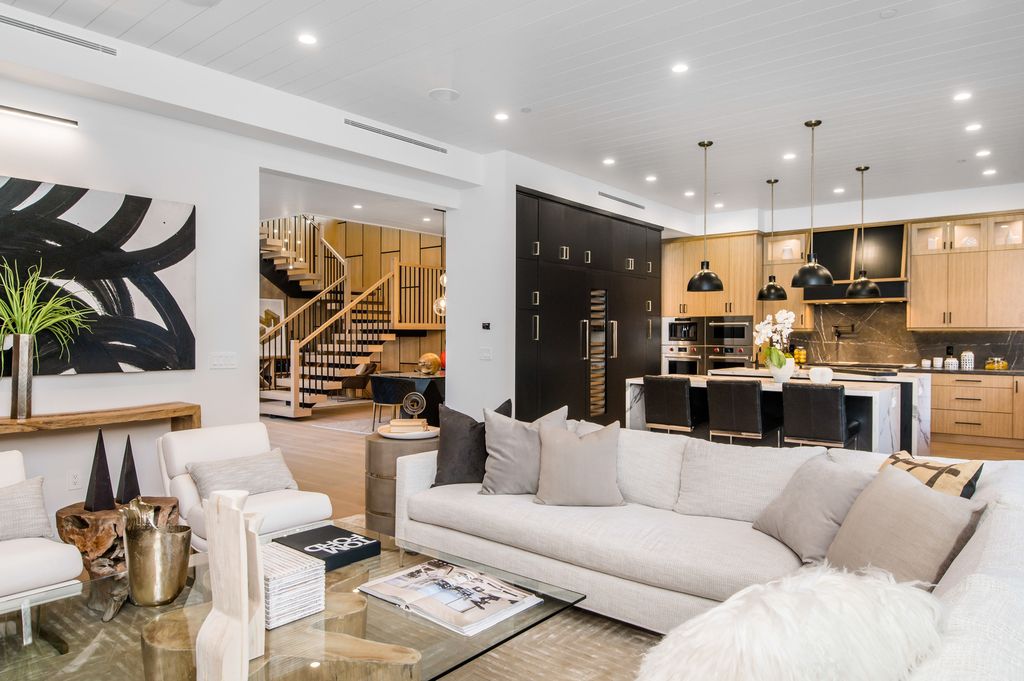 The Modern Farmhouse is a truly marvelous home in a coveted enclave of Studio City with manicured landscaping now available for sale. This home located at 12731 Bloomfield St, Studio City, California; offering 5 bedrooms and 7 bathrooms with over 4,200 square feet of living spaces.