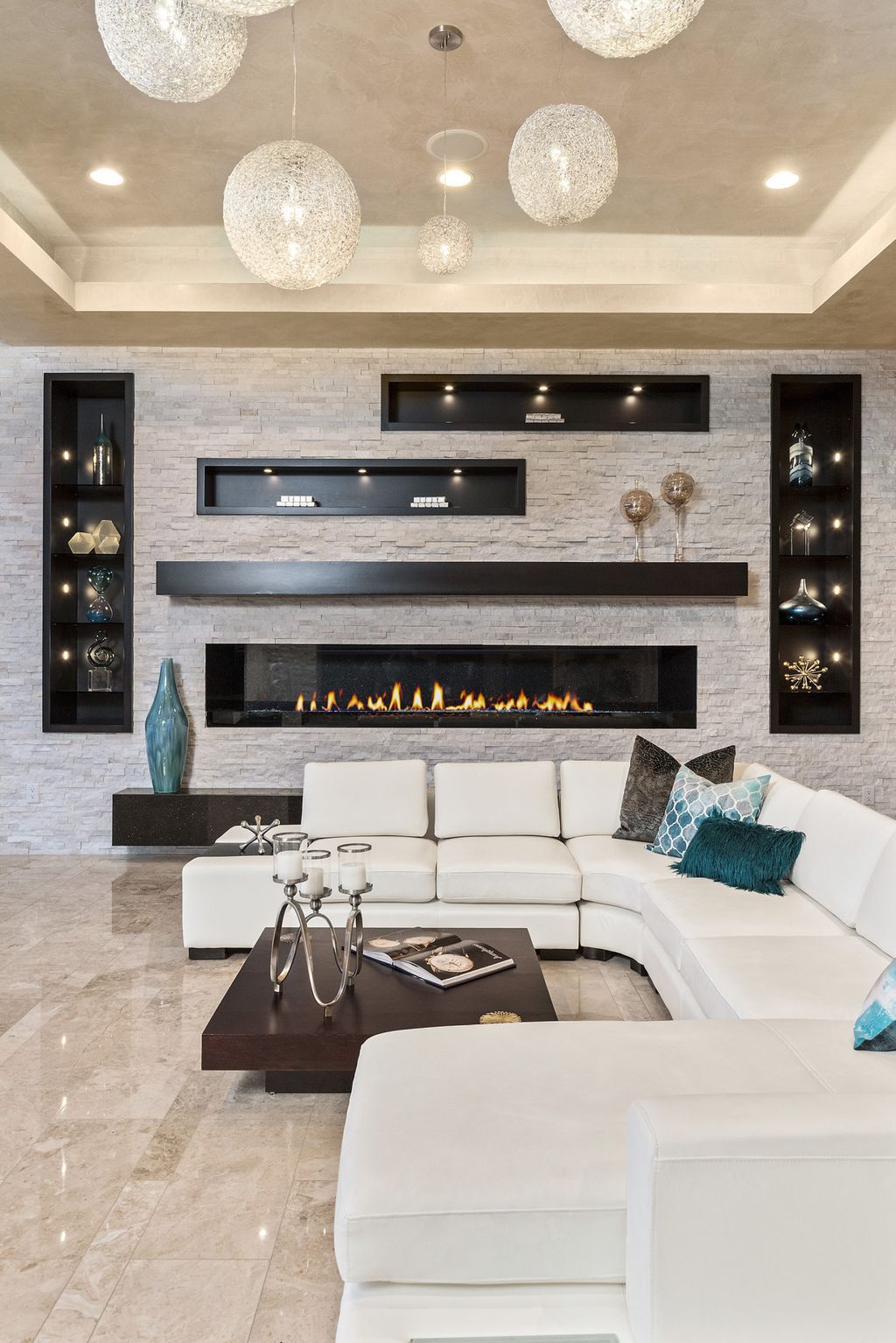 Exceptional Las Vegas Home with Highest Level of Finishes Asking for 3750000 7