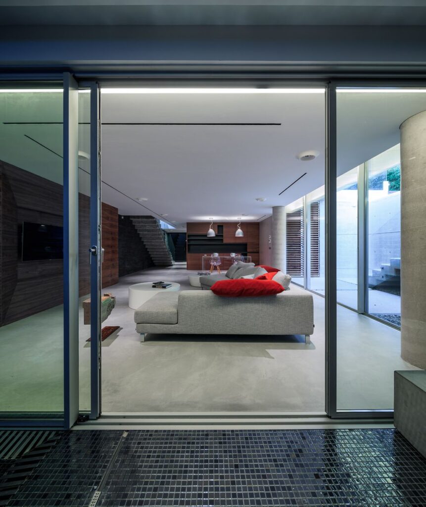 Exquisite Vilamoura Villa in Portugal by Arquimais Architecture and Design 14