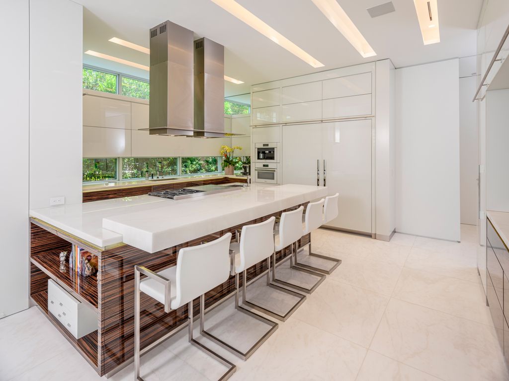 Golden Beach Home in Florida was designed by Danny Sorogon in Modern contemporary style; this house is one of the finest high-end luxury homes throughout the highly cherished and desirable South Florida region.