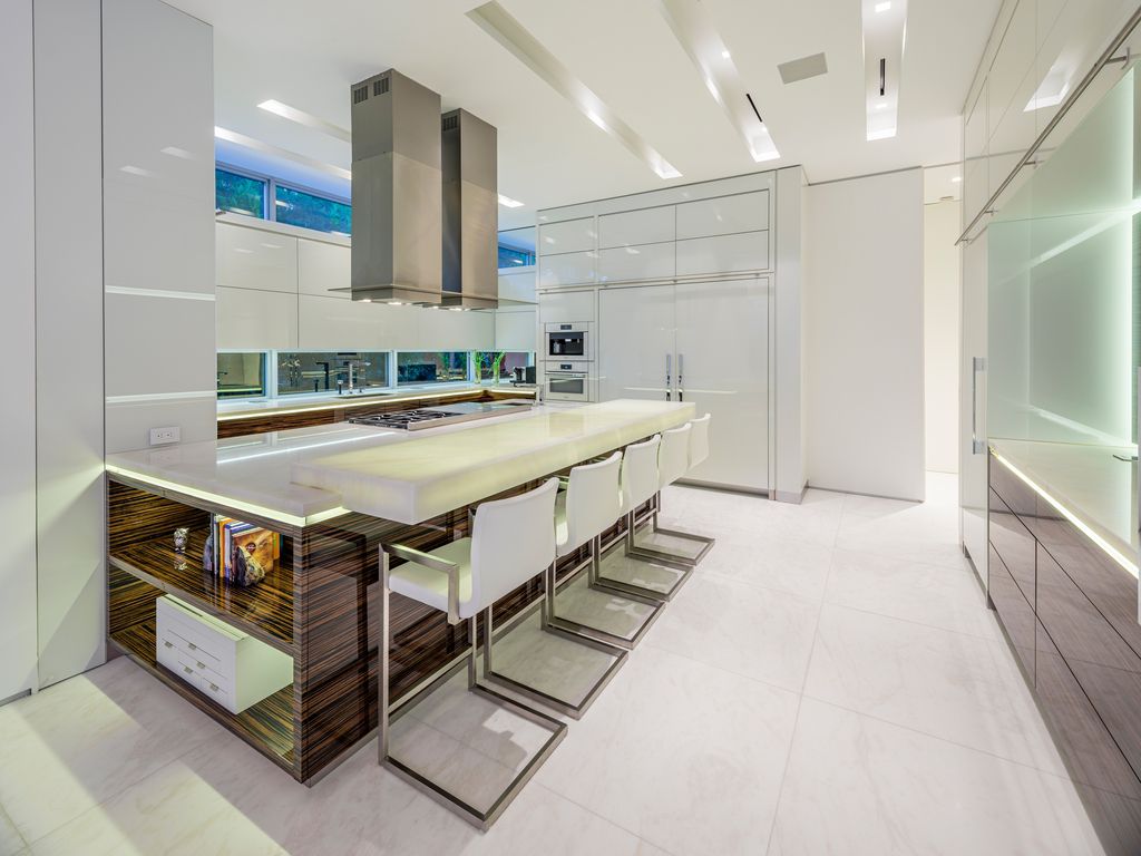 Golden Beach Home in Florida was designed by Danny Sorogon in Modern contemporary style; this house is one of the finest high-end luxury homes throughout the highly cherished and desirable South Florida region.