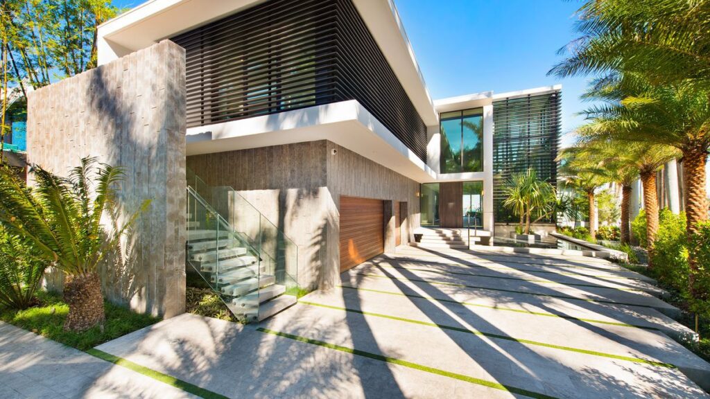 Fabulous Bay Views Home in Florida by The Aqua Blue Group