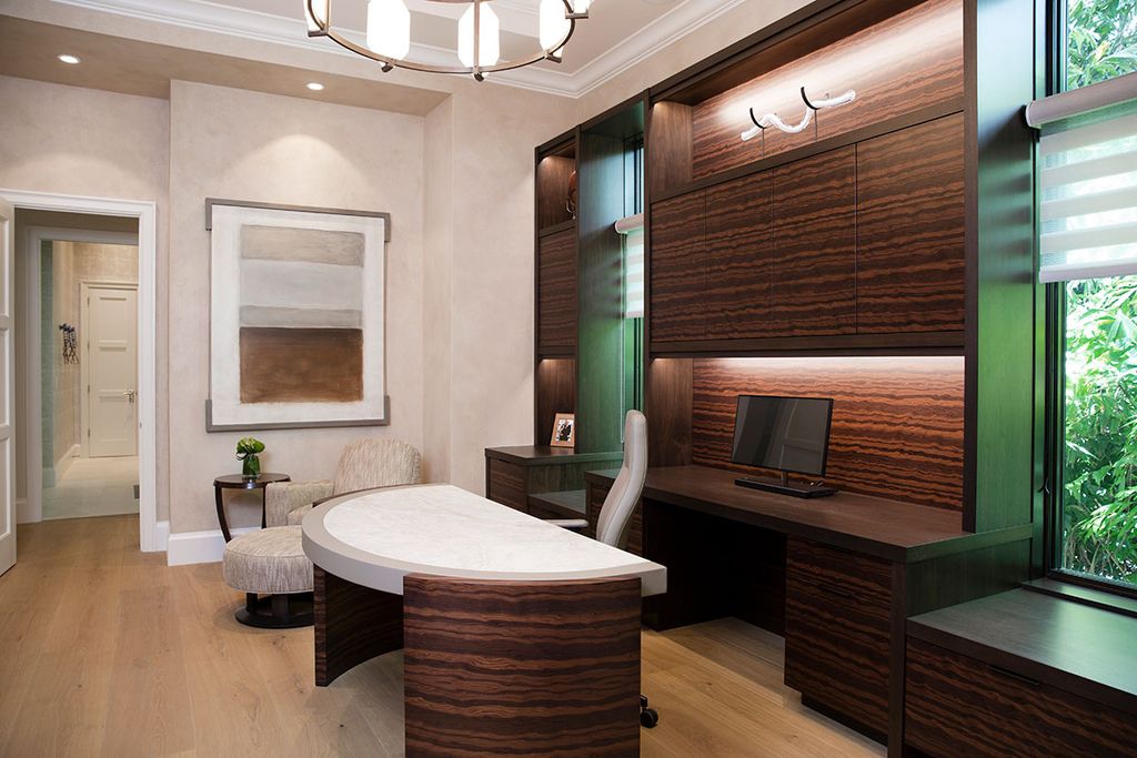 Contemporary Interior Design for Old Naples home in Florida was made by Ficarra Design Associates in Classic Contemporary style. This design creates functionally spacious indoor living from good finish materials, with impressive decorations and smart amenities.