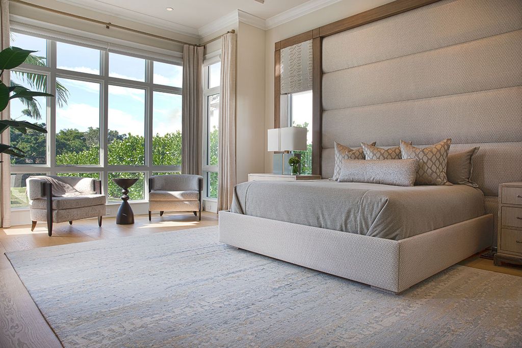Contemporary Interior Design for Old Naples home in Florida was made by Ficarra Design Associates in Classic Contemporary style. This design creates functionally spacious indoor living from good finish materials, with impressive decorations and smart amenities.
