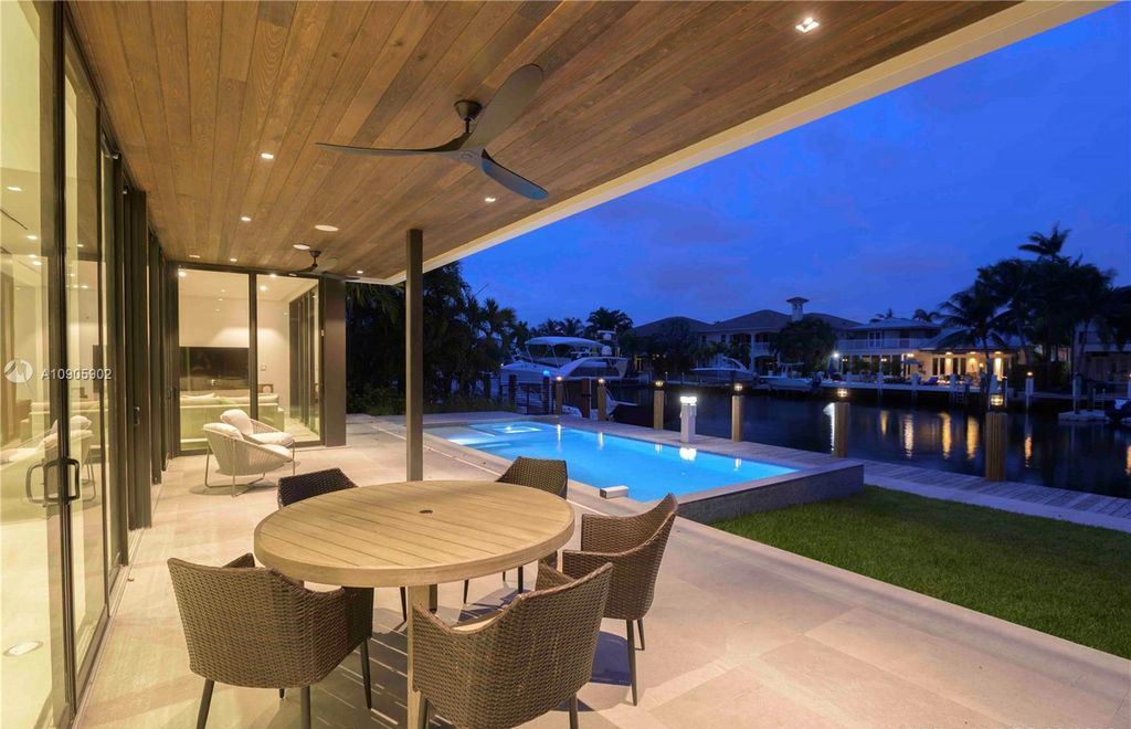 The Home in Fort Lauderdale is a sophisticated luxurious 2 story modern design on 70 foot of deep water now available for sale. This home located at 1537 SE 13th St, Fort Lauderdale, Florida; offering 6 bedrooms and 7 bathrooms with over 4,700 square feet of living spaces.