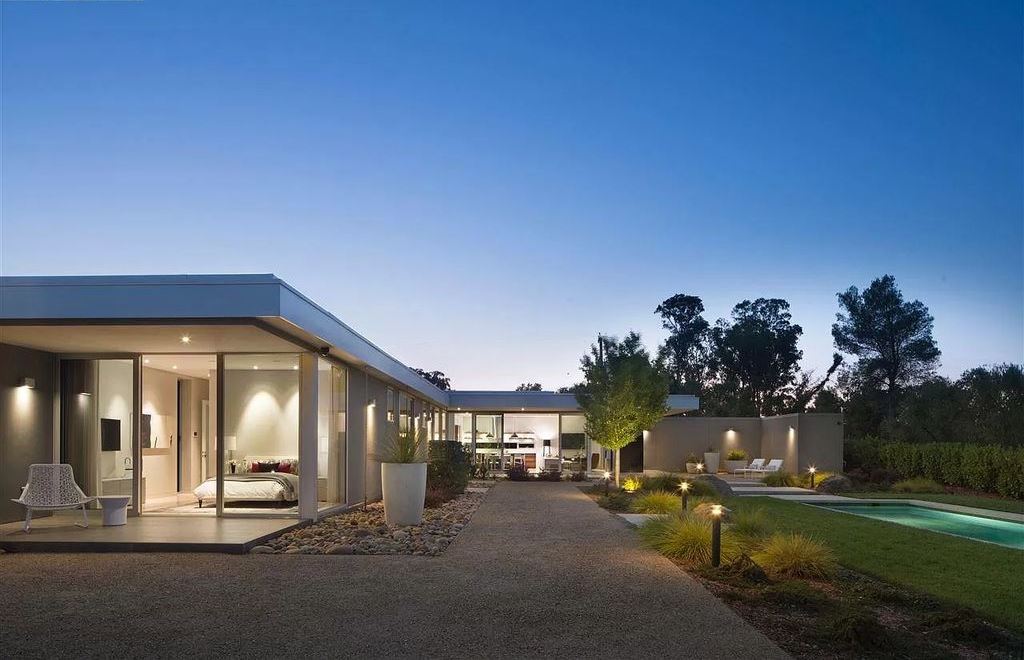 The Estate in California is an extraordinary Napa Valley property features wellness pavilion, sport court, infinity pool now available for sale. This home located at 1561 S Whitehall Ln, Saint Helena, California; offering 7 bedrooms and 11 bathrooms with over 14,000 square feet of living spaces.