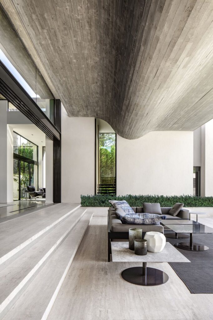 Le Pine House in Saint Tropez, France was designed by SAOTA in Modern style is a contemporary interpretation of traditional Mediterranean Riviera architecture. This house offers luxurious living with high end finishes and smart amenities.