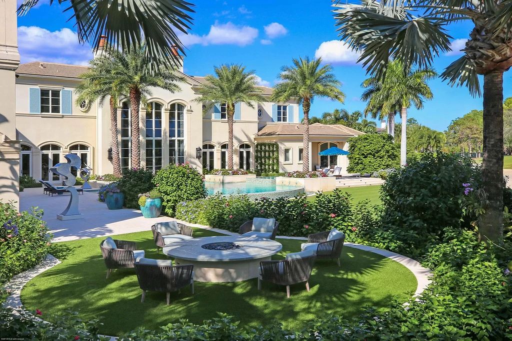 The Custom Home in Florida is a luxurious estate situated on the finest lot in prestigious Old Palm now available for sale. This home located at 11748 Bella Donna Ct, Palm Beach Gardens, Florida; offering 6 bedrooms and 9 bathrooms with over 10,000 square feet of living spaces.