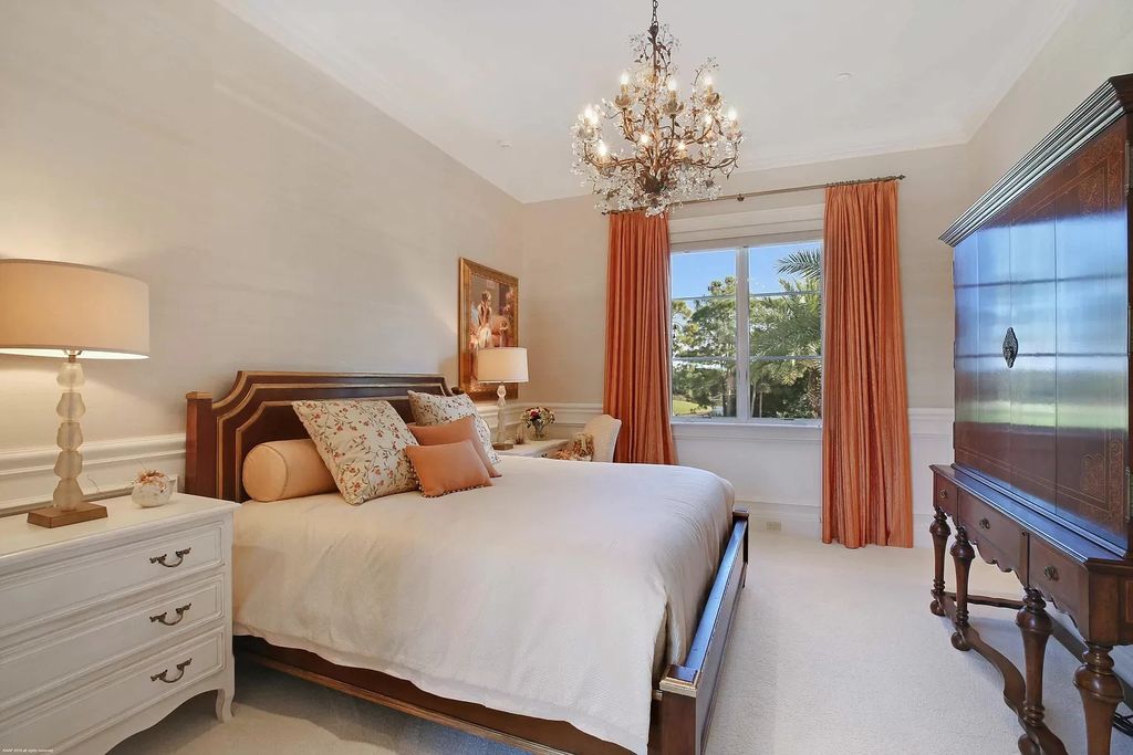 The Custom Home in Florida is a luxurious estate situated on the finest lot in prestigious Old Palm now available for sale. This home located at 11748 Bella Donna Ct, Palm Beach Gardens, Florida; offering 6 bedrooms and 9 bathrooms with over 10,000 square feet of living spaces.
