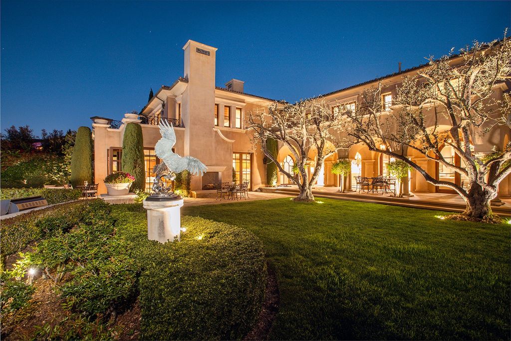 The Newport Coast Home boasts coastal southern California grandeur throughout on a front row unobstructed hilltop now available for sale. This home located at 7 Sailcrest, Newport Coast, California; offering 7 bedrooms and 8 bathrooms with over 9,800 square feet of living spaces.