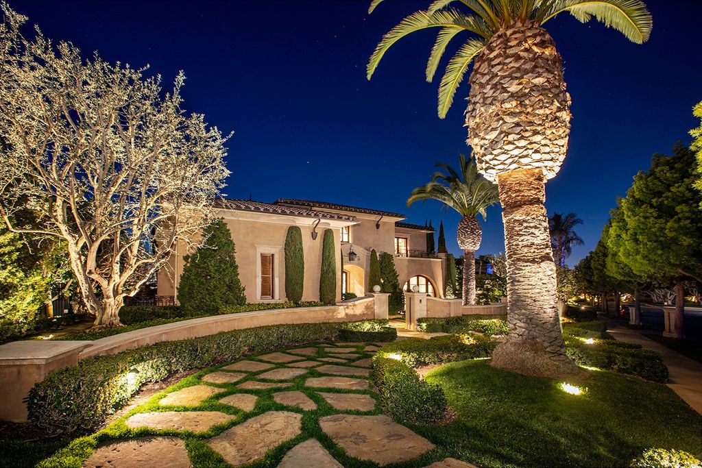 The Newport Coast Home boasts coastal southern California grandeur throughout on a front row unobstructed hilltop now available for sale. This home located at 7 Sailcrest, Newport Coast, California; offering 7 bedrooms and 8 bathrooms with over 9,800 square feet of living spaces.