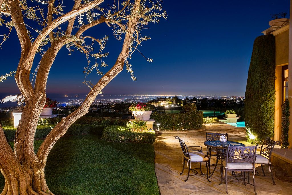 The Newport Coast Home boasts coastal southern California grandeur throughout on a front row unobstructed hilltop now available for sale. This home located at 7 Sailcrest, Newport Coast, California; offering 7 bedrooms and 8 bathrooms with over 9,800 square feet of living spaces.