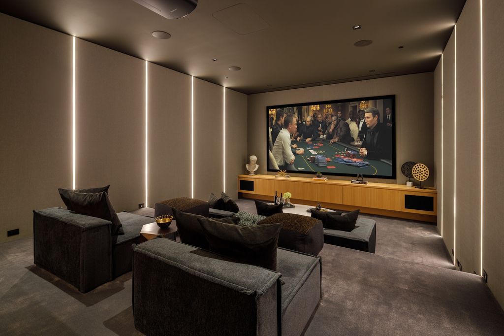 The Hollywood Hills Mansion is an amenity-rich entertainer’s paradise within walking distance to the iconic Sunset Strip now available for sale. This home located at 1422 Devlin Dr, Los Angeles, California; offering 6 bedrooms and 10 bathrooms with over 10,000 square feet of living spaces.