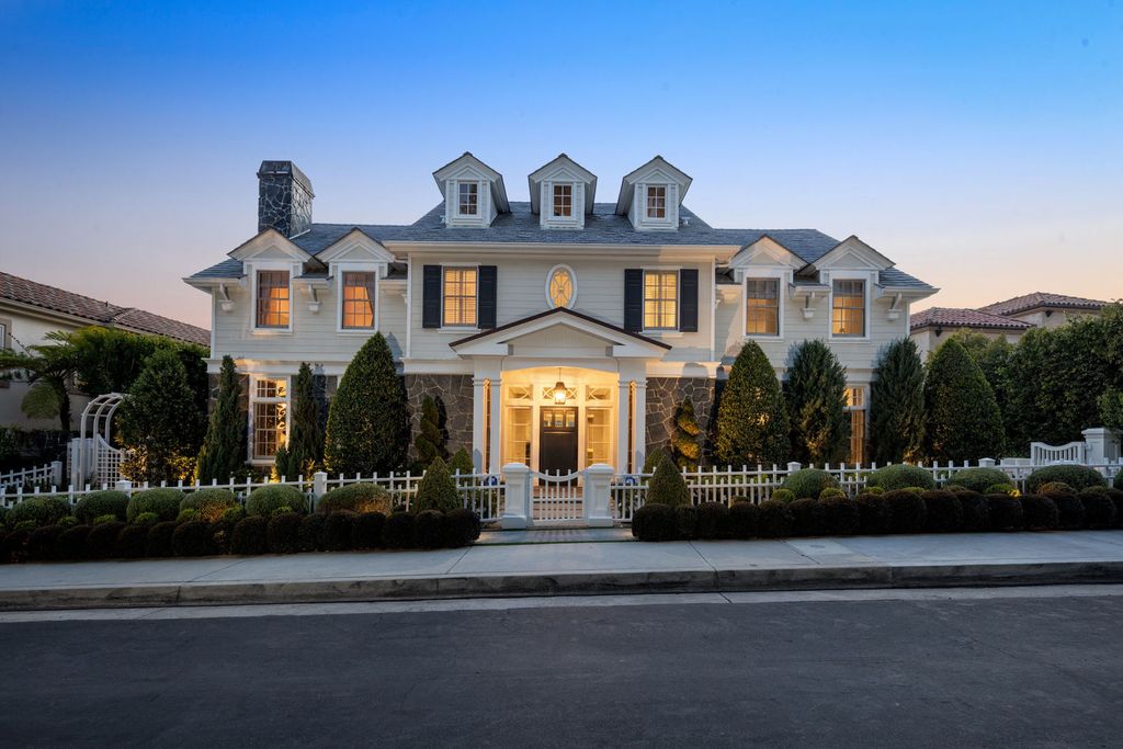 The Traditional Home in Bel Air provides California indoor, outdoor living at its finest now available for sale. This home located at 2311 Worthing Ln, Los Angeles, California; offering 5 bedrooms and 7 bathrooms with over 9,200 square feet of living spaces.