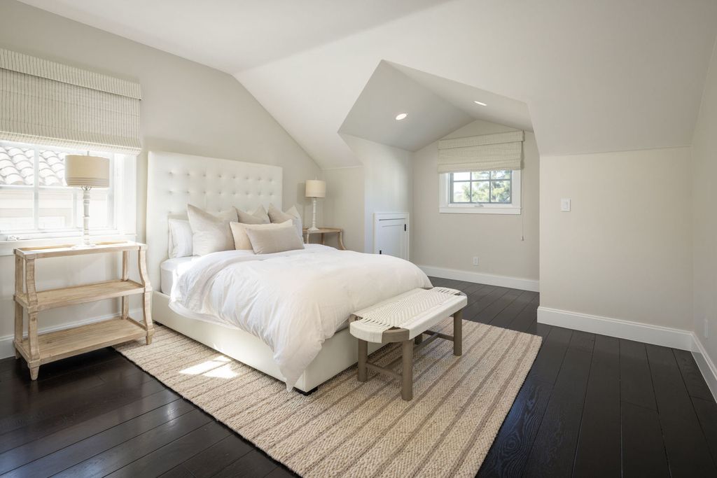 The Traditional Home in Bel Air provides California indoor, outdoor living at its finest now available for sale. This home located at 2311 Worthing Ln, Los Angeles, California; offering 5 bedrooms and 7 bathrooms with over 9,200 square feet of living spaces.
