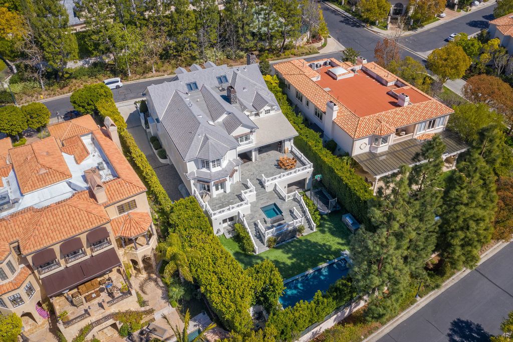 The Traditional Home in Bel Air provides California indoor, outdoor living at its finest now available for sale. This home located at 2311 Worthing Ln, Los Angeles, California; offering 5 bedrooms and 7 bathrooms with over 9,200 square feet of living spaces.