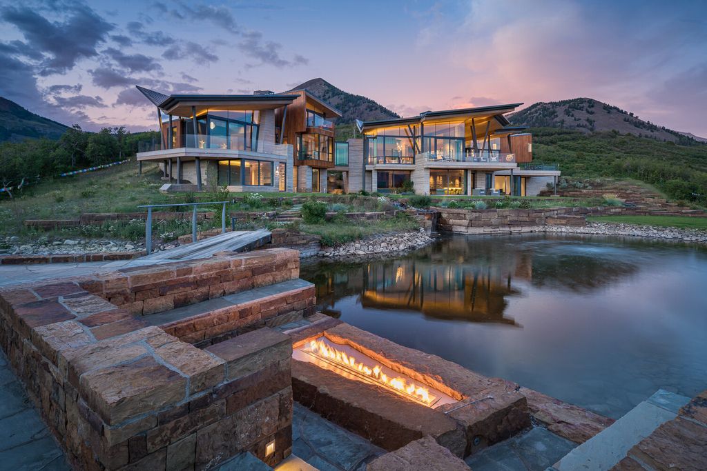 The Colorado Mansion is a modern architectural masterpiece is perched on a point featuring thrilling views of Telluride's most dramatic peaks now available for sale. This home located at 296 Gray Head Ln, Telluride, Colorado; offering 6 bedrooms and 10 bathrooms with over 11,800 square feet of living spaces.