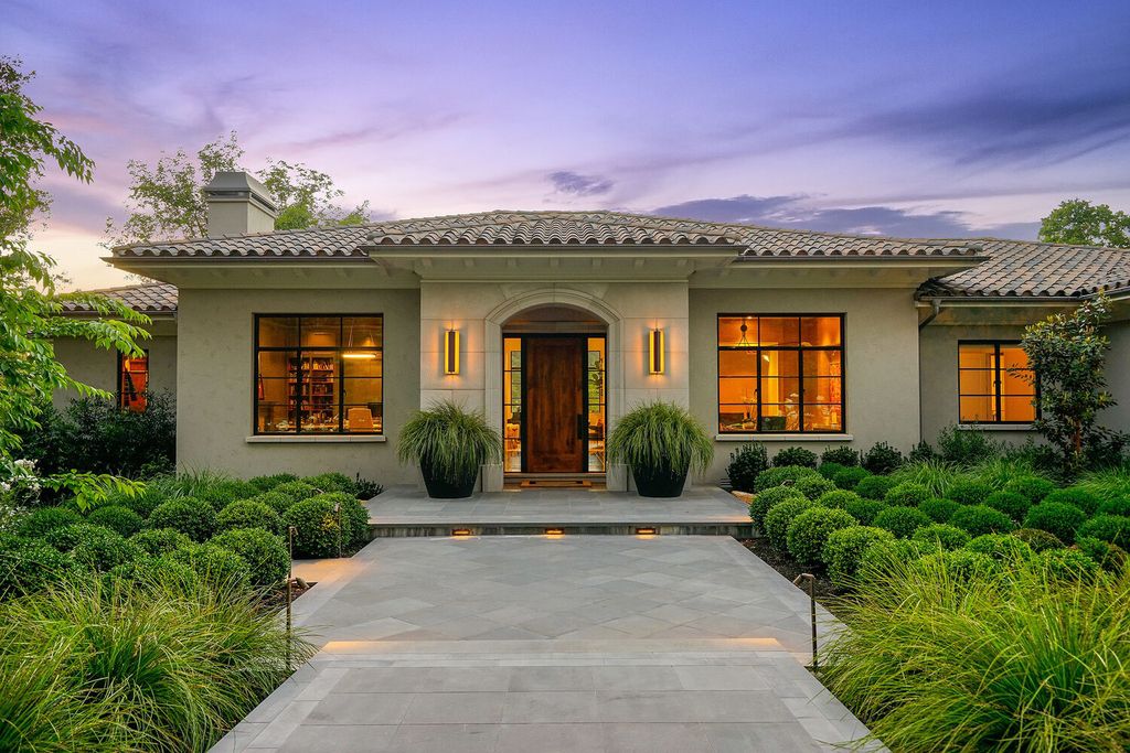 The Home in Orinda is a resort like estate where perfect design meets exquisite taste and unparalleled craftsmanship now available for sale. This home located at 519 Miner Rd, Orinda, California; offering 5 bedrooms and 9 bathrooms with over 7,000 square feet of living spaces. 