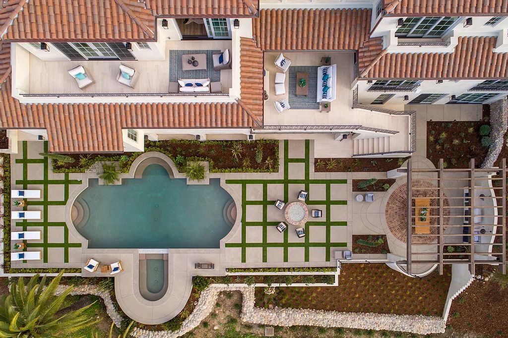 The Home in La Jolla is a Brand new construction on Muirlands Drive with panoramic ocean, village, and golf course views now available for sale. This home located at 1206 Muirlands Dr, La Jolla, California; offering 8 bedrooms and 8 bathrooms with over 7,700 square feet of living spaces.
