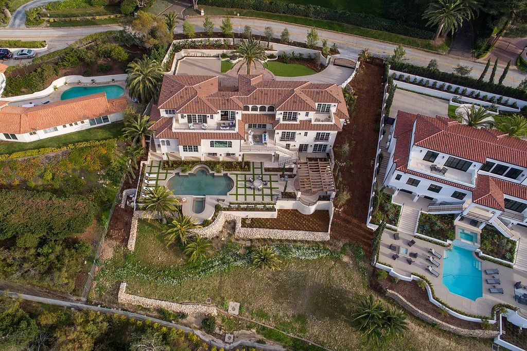 The Home in La Jolla is a Brand new construction on Muirlands Drive with panoramic ocean, village, and golf course views now available for sale. This home located at 1206 Muirlands Dr, La Jolla, California; offering 8 bedrooms and 8 bathrooms with over 7,700 square feet of living spaces.