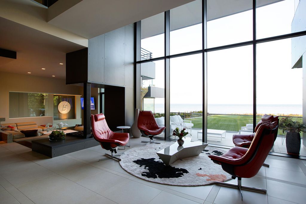 Environmental Friendly Energy Home in Sands Point, New York