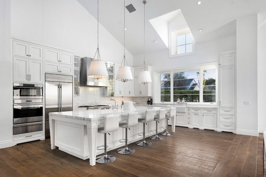 The Scottsdale Home is a exclusive privately gated estate with Camelback Mountain views and first class timeless finishes now available for sale. This home located at 6426 E Exeter Blvd, Scottsdale, Arizona; offering 4 bedrooms and 7 bathrooms with over 7,600 square feet of living spaces.