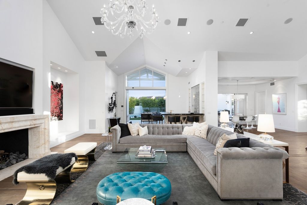 The Scottsdale Home is a exclusive privately gated estate with Camelback Mountain views and first class timeless finishes now available for sale. This home located at 6426 E Exeter Blvd, Scottsdale, Arizona; offering 4 bedrooms and 7 bathrooms with over 7,600 square feet of living spaces.
