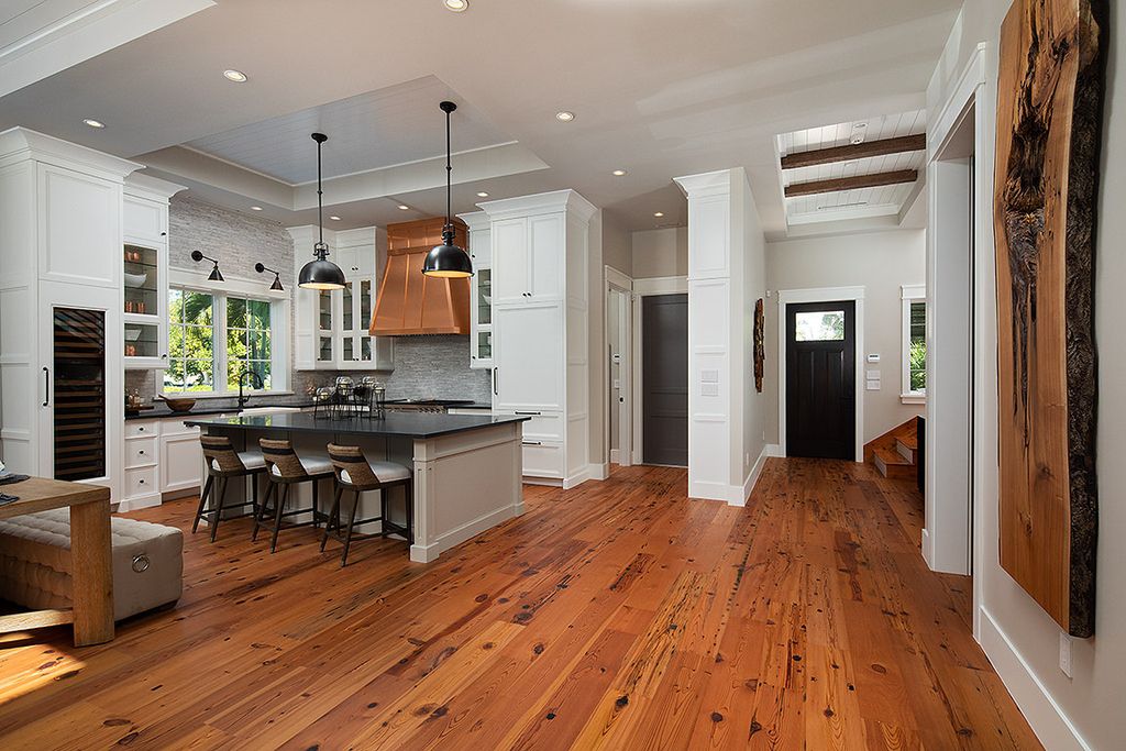 Luxurious Interior Design of 760 Park Model by Clive Daniel Home 19