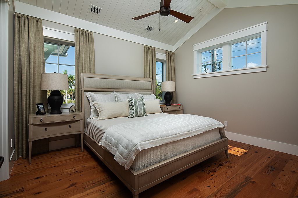 Luxurious Interior Design of 760 Park Model by Clive Daniel Home 9