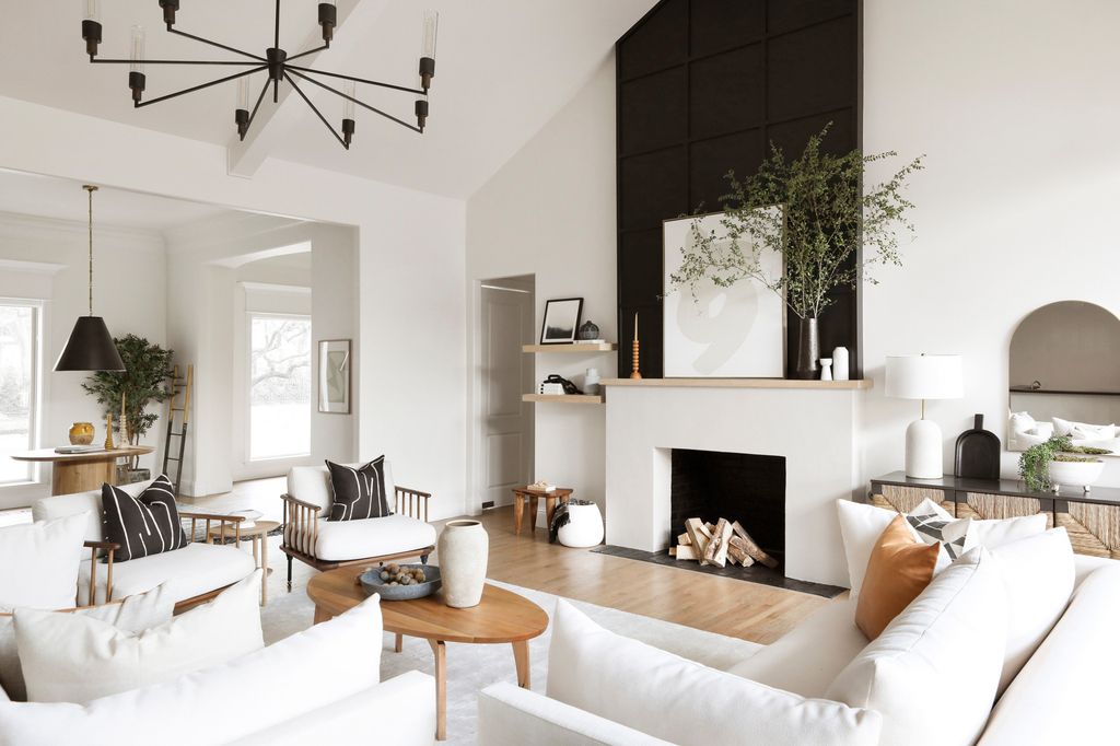Modern interiors of Bent Tree Residence by Urbanology Designs