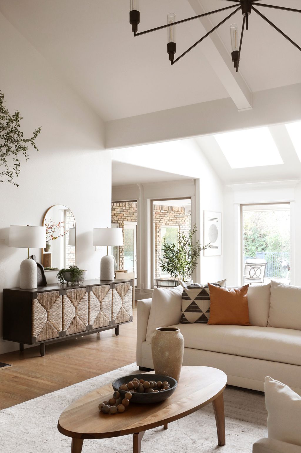 Modern interiors of Bent Tree Residence by Urbanology Designs